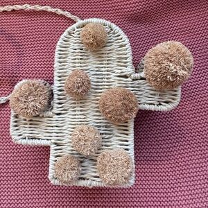 Woven Cactus Crossbody Bag with Tan Pom-Poms Savanah nwt